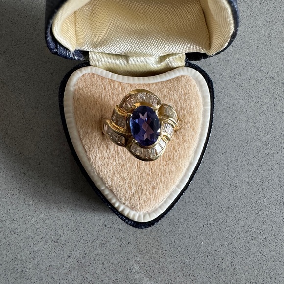 14kt Ladies Diamond and Tanzanite ring - Picture 4 of 6